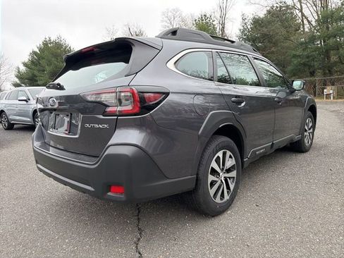 Used 2024 Subaru Outback 2.5i image 3