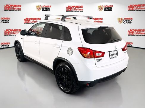 Used 2017 Mitsubishi Outlander Sport ES AWD/4WD image 2