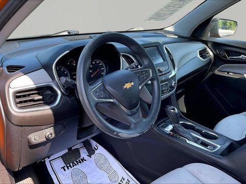 Used 2018 Chevrolet Equinox LS w/ LPO, Protection Package AWD/4WD image 19