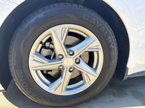 Used 2023 Hyundai Sonata SE image 11