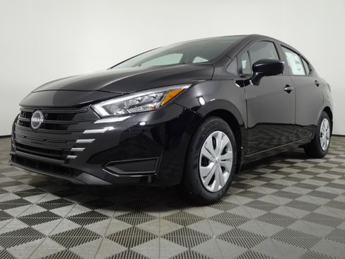 New 2025 Nissan Versa S w/ Trunk Package image 14