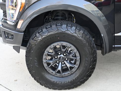 Used 2022 Ford F150 Raptor w/ Raptor 37 Performance Package image 9