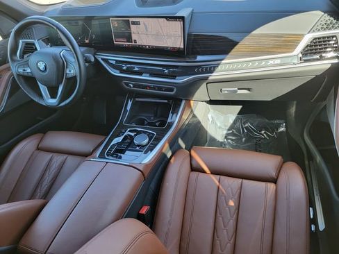 Used 2024 BMW X5 xDrive40i w/ Premium Package image 36