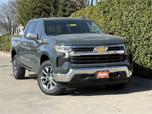 New 2026 Chevrolet Silverado 1500 LT w/ Convenience Package II image 2