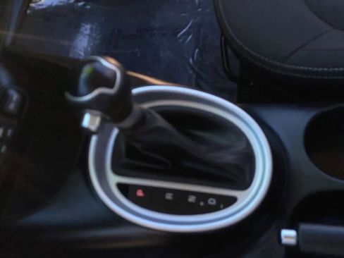 Used 2019 Kia Soul FWD image 14