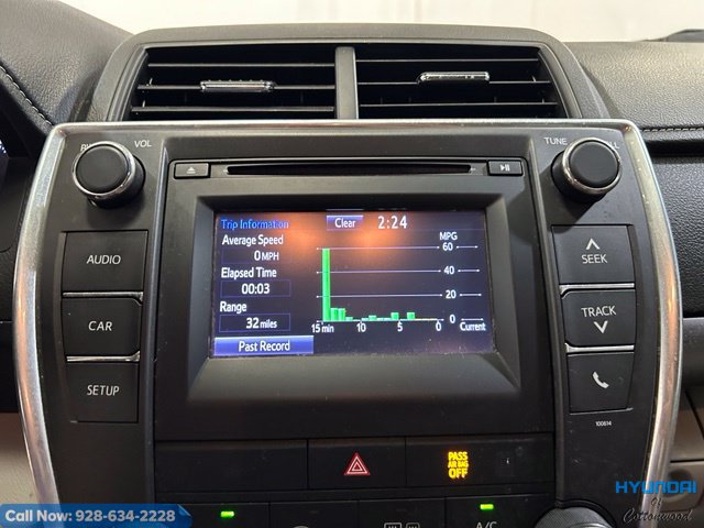 Used 2017 Toyota Camry LE FWD image 34