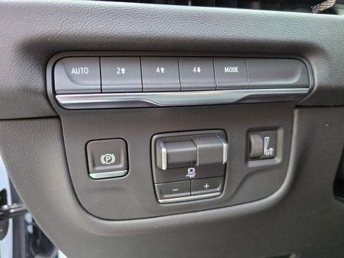 New 2026 Cadillac Escalade Luxury AWD/4WD image 44