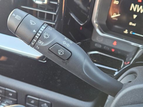 New 2026 GMC Sierra 1500 SLT w/ SLT Premium Plus Package image 14