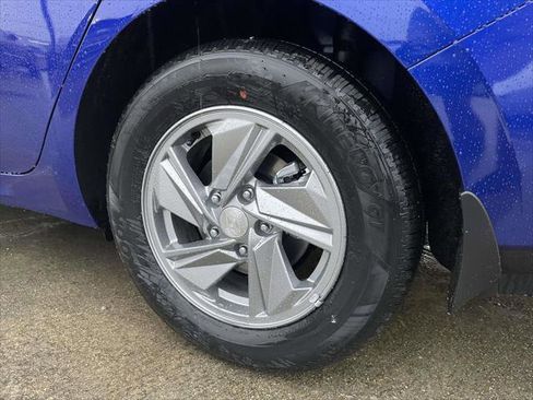 New 2026 Hyundai Elantra SE w/ Cargo Package image 4