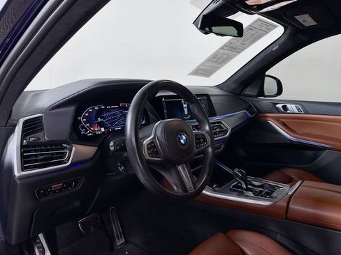 Used 2021 BMW X5 M50i AWD/4WD image 9