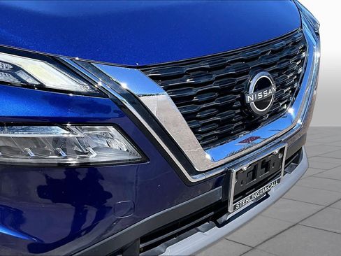 Certified 2023 Nissan Rogue SV FWD image 29