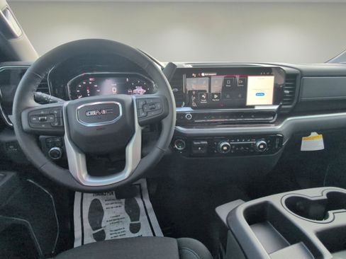 New 2025 GMC Sierra 1500 SLE w/ Preferred Package image 9