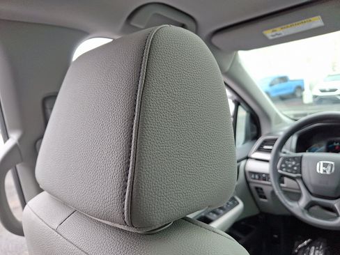 Used 2023 Honda Odyssey EX-L image 9