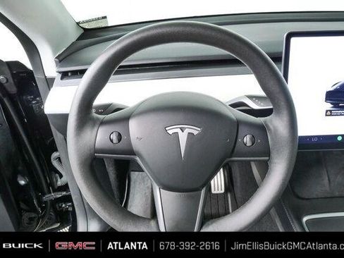 Used 2024 Tesla Model Y Performance AWD/4WD image 8