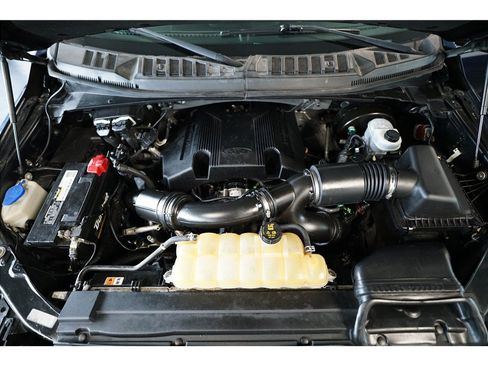 Used 2017 Ford F150 Lariat RWD image 10