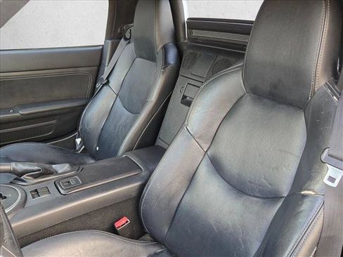 Used 2011 MAZDA MX-5 Miata Grand Touring RWD image 10