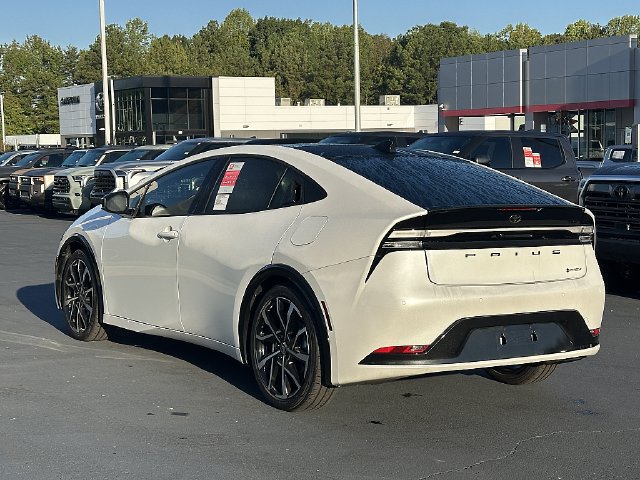 New 2026 Toyota Prius Plug-In Hybrid FWD image 6