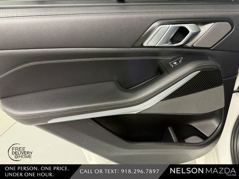 Used 2022 BMW X5 M50i w/ Executive Package image 36