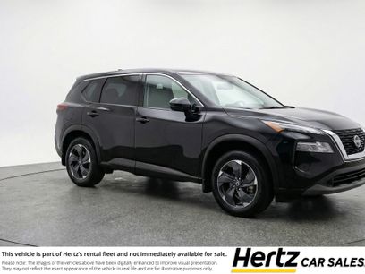 Used 2025 Nissan Rogue SV