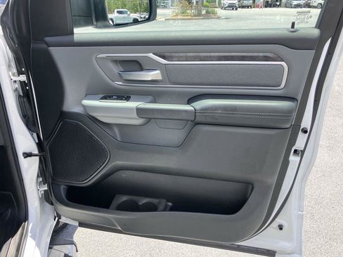 Used 2020 RAM 1500 Big Horn AWD/4WD image 33