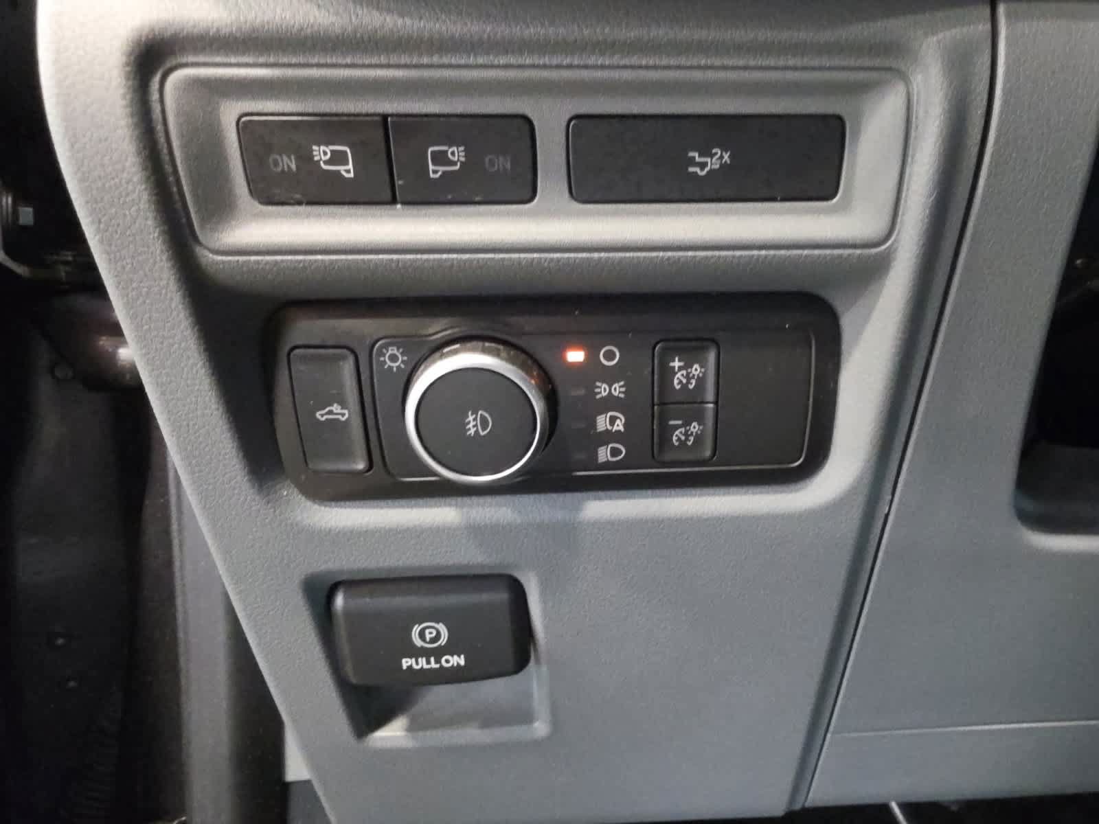 Used 2022 Ford F150 XLT w/ Equipment Group 302A High AWD/4WD image 22