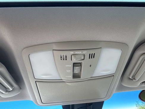 Used 2014 Nissan Murano SL w/ Navigation Package AWD/4WD image 32