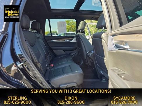 Used 2024 Cadillac XT6 Sport w/ Platinum Package image 32