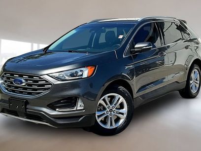 Used 2020 Ford Edge SEL w/ Convenience Package