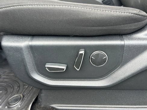 Used 2018 Ford F150 XLT w/ Equipment Group 302A Luxury AWD/4WD image 51