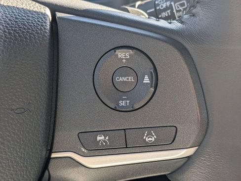 Used 2024 Honda Odyssey EX-L image 11