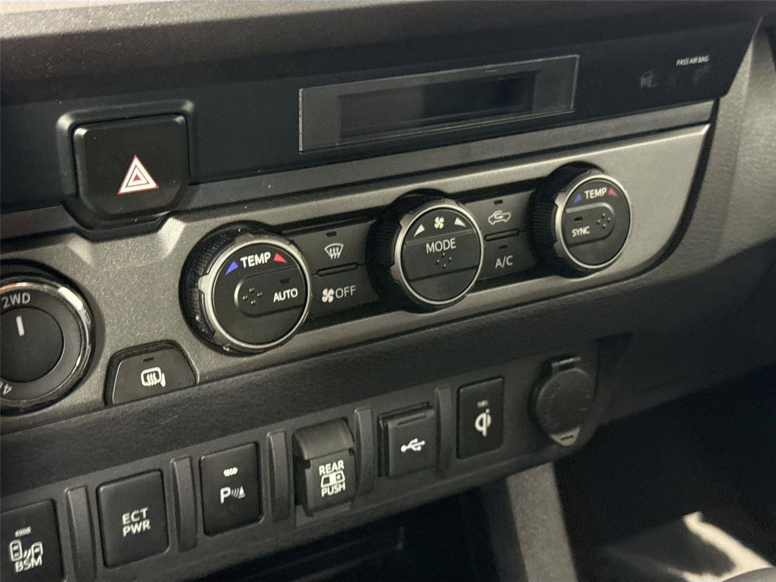 Used 2023 Toyota Tacoma TRD Sport w/ Technology Package AWD/4WD image 23