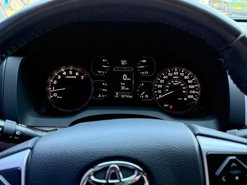 Used 2020 Toyota Tundra Limited w/ Limited Premium Package AWD/4WD image 23