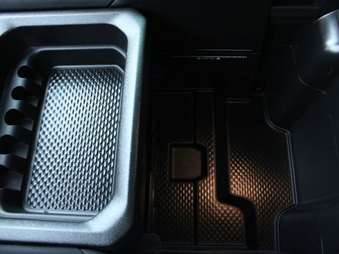 Used 2022 RAM 1500 Laramie image 33