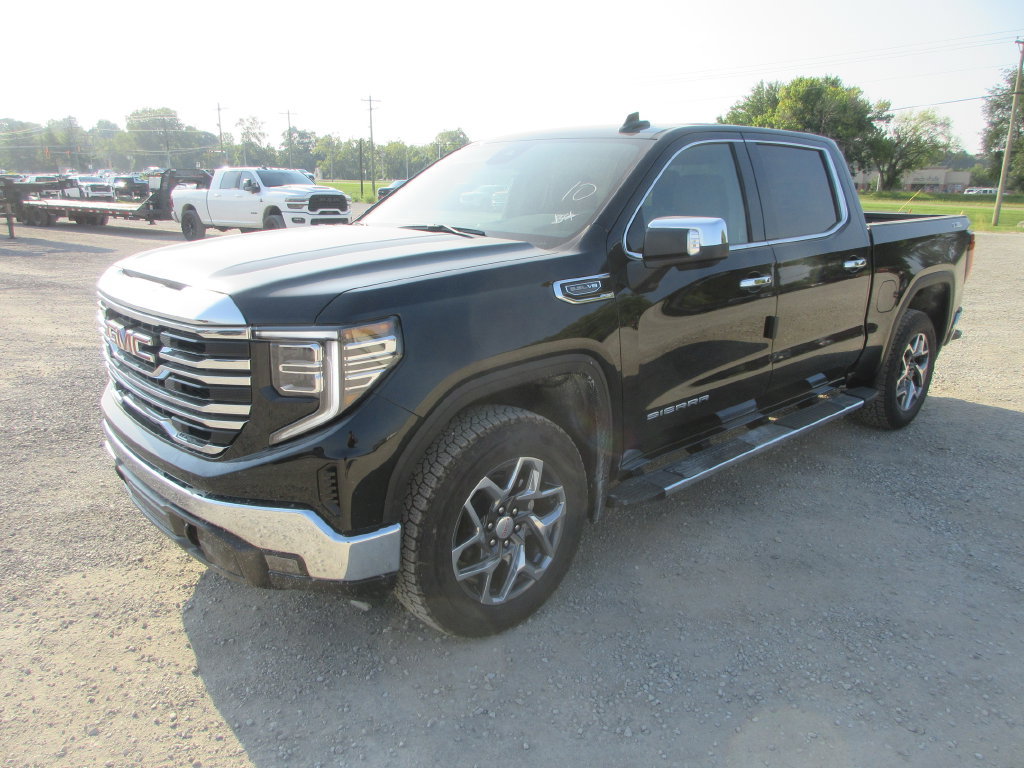 New 2026 GMC Sierra 1500 SLT w/ SLT Premium Package AWD/4WD image 12
