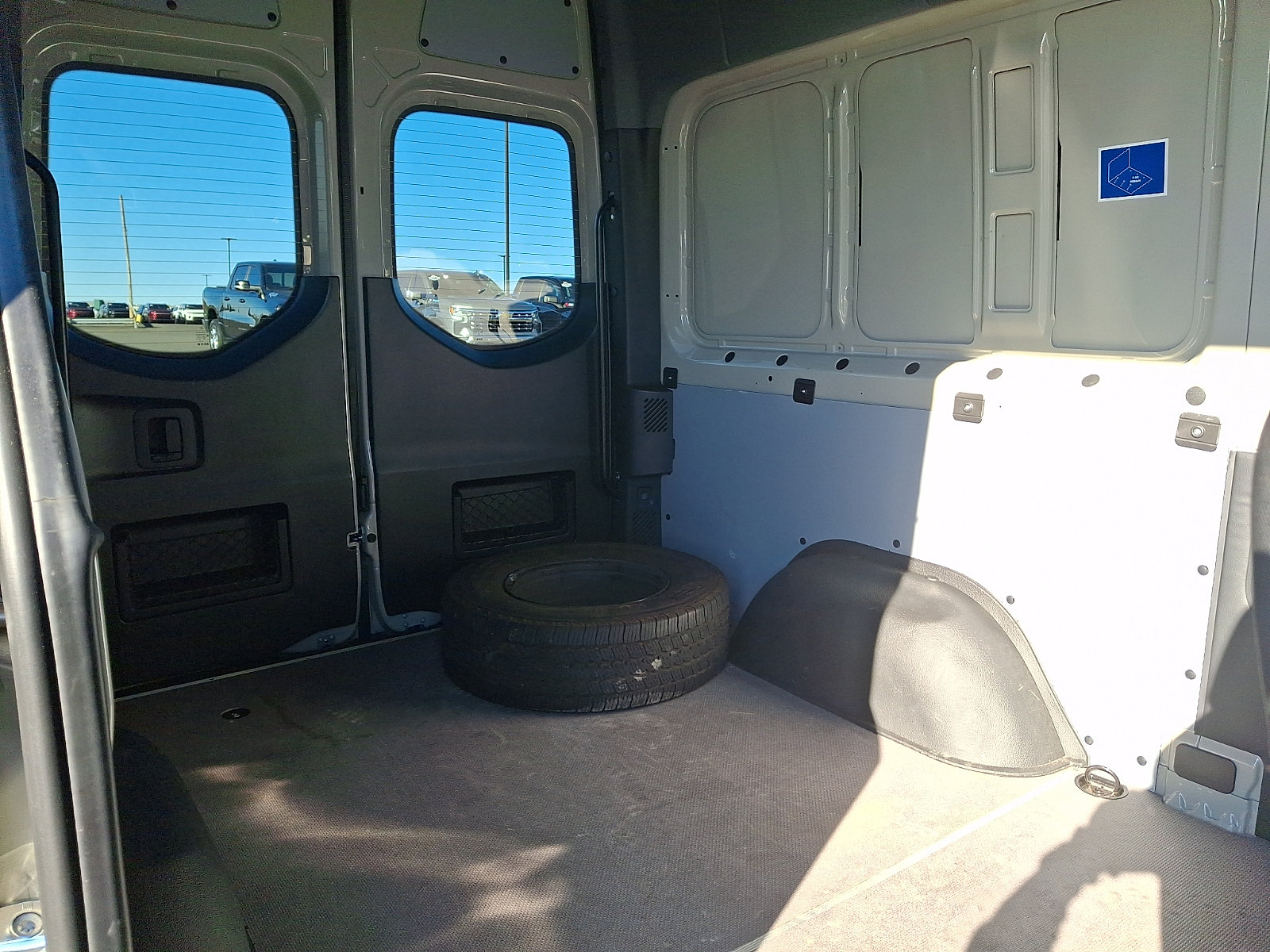 Used 2026 Mercedes-Benz Sprinter 2500 image 10