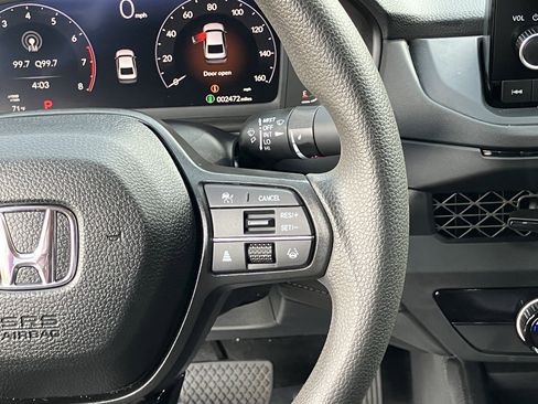 Used 2025 Honda Accord LX image 22
