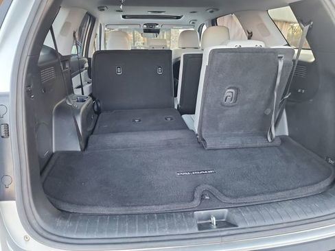 Used 2023 Hyundai Palisade SEL image 39
