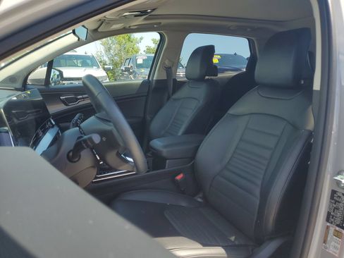 Used 2025 Kia Sportage SX FWD image 20