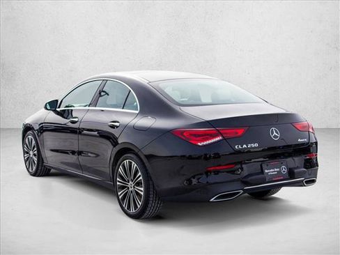 Used 2023 Mercedes-Benz CLA 250 4MATIC image 7