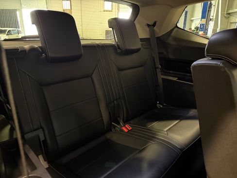 Used 2021 Volkswagen Atlas SE image 26