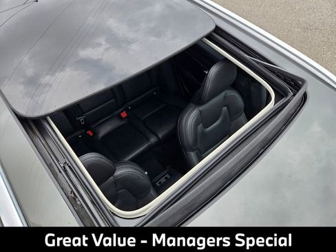 Used 2020 Volvo V90 T6 Cross Country AWD/4WD image 11