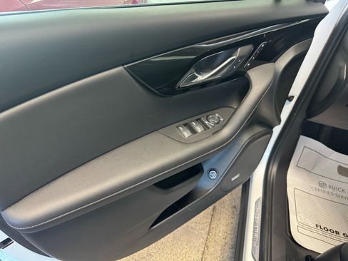 Used 2023 Chevrolet Blazer Premier w/ Driver Confidence II Package image 17