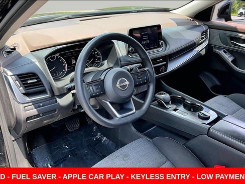 Used 2023 Nissan Rogue SV AWD/4WD image 17