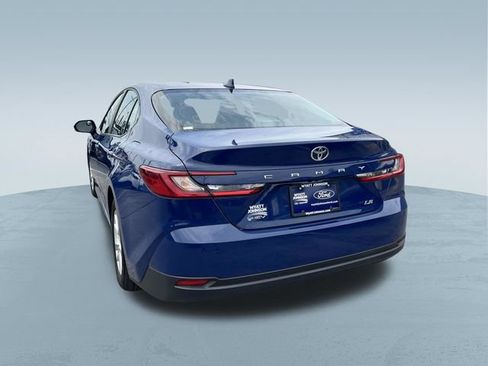 Used 2025 Toyota Camry LE w/ Convenience Package FWD image 6