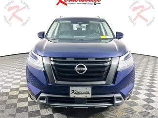Used 2022 Nissan Pathfinder SV w/ SV Premium Package video 2