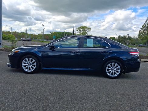 Certified 2019 Toyota Camry LE FWD image 8