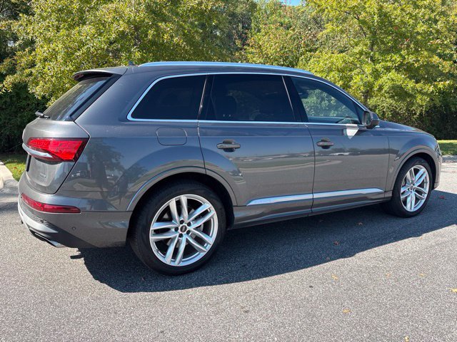 Used 2025 Audi Q7 3.0T Premium Plus w/ Premium Plus Package AWD/4WD image 2