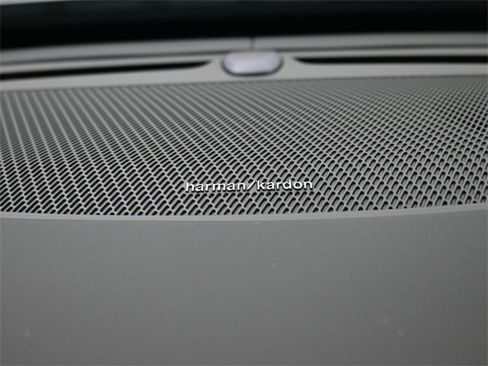 New 2026 Volvo XC90 B6 Plus w/ Protection Package Premier image 31