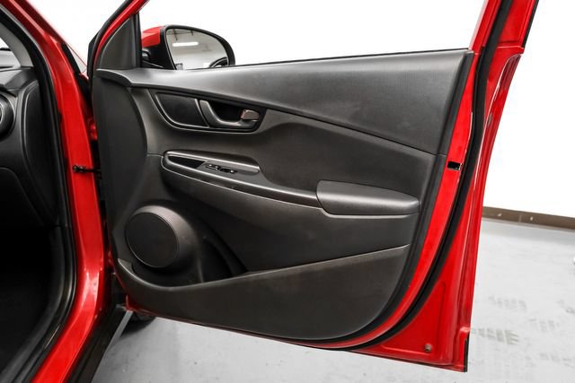 Used 2020 Hyundai Kona SE FWD image 38