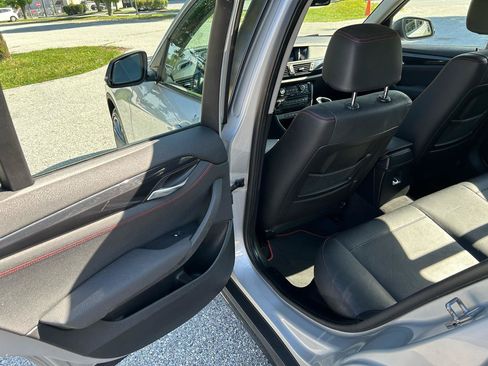 Used 2014 BMW X1 xDrive28i AWD/4WD image 12